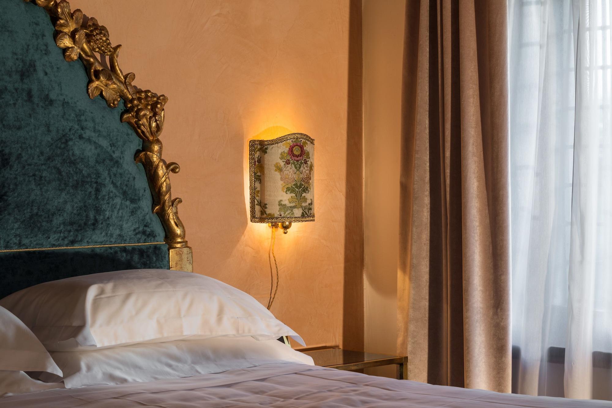 Hotel Villa Del Quar ซานเปียโตร อิน กาเรียโน ภายนอก รูปภาพ