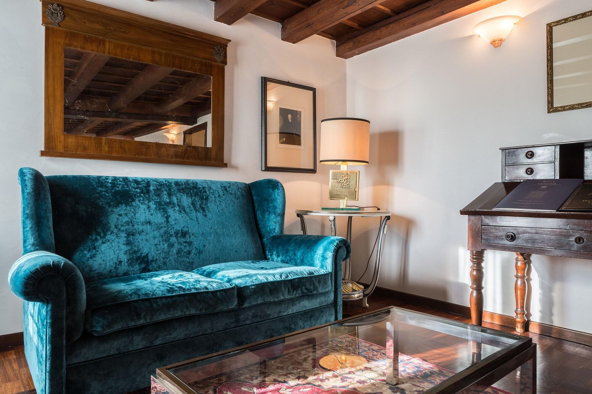 Hotel Villa Del Quar ซานเปียโตร อิน กาเรียโน ภายนอก รูปภาพ