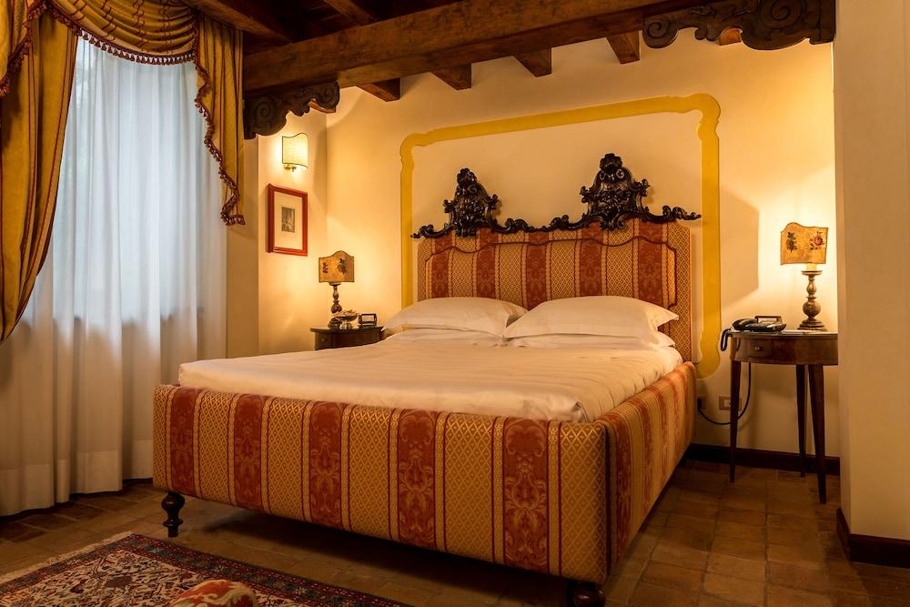 Hotel Villa Del Quar ซานเปียโตร อิน กาเรียโน ภายนอก รูปภาพ
