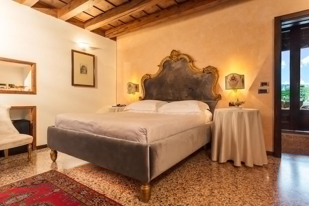 Hotel Villa Del Quar ซานเปียโตร อิน กาเรียโน ภายนอก รูปภาพ