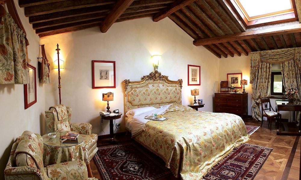 Hotel Villa Del Quar ซานเปียโตร อิน กาเรียโน ภายนอก รูปภาพ