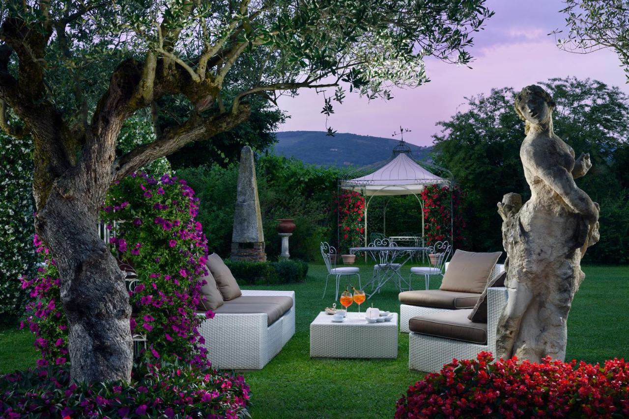 Hotel Villa Del Quar ซานเปียโตร อิน กาเรียโน ภายนอก รูปภาพ